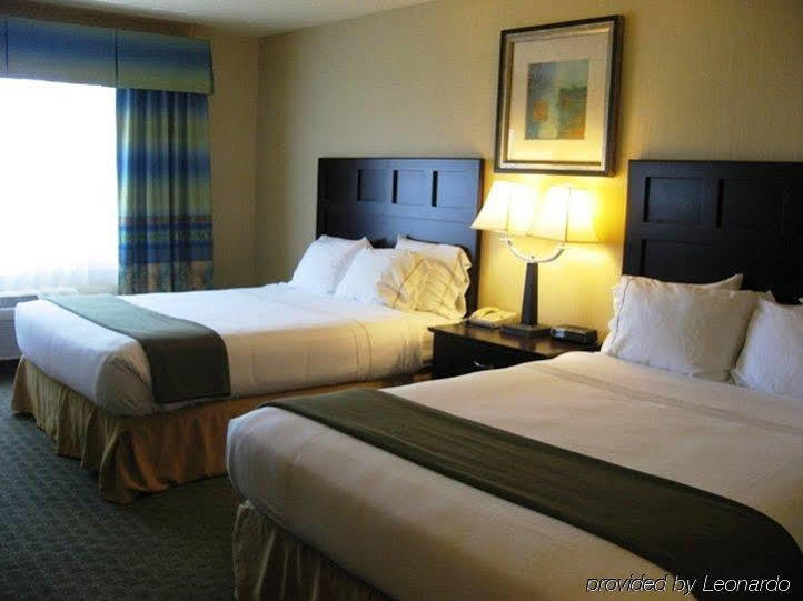 Holiday Inn Express Fort Bragg By Ihg Экстерьер фото